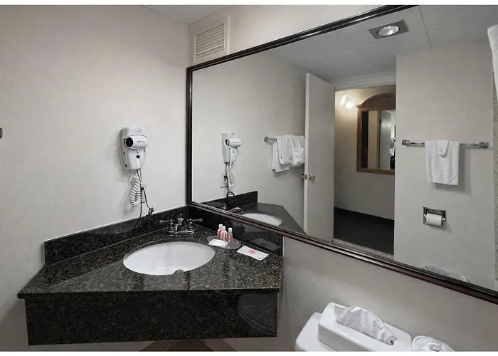 6 Wy Motel