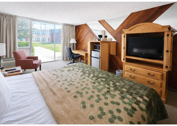 6 Wy Motel